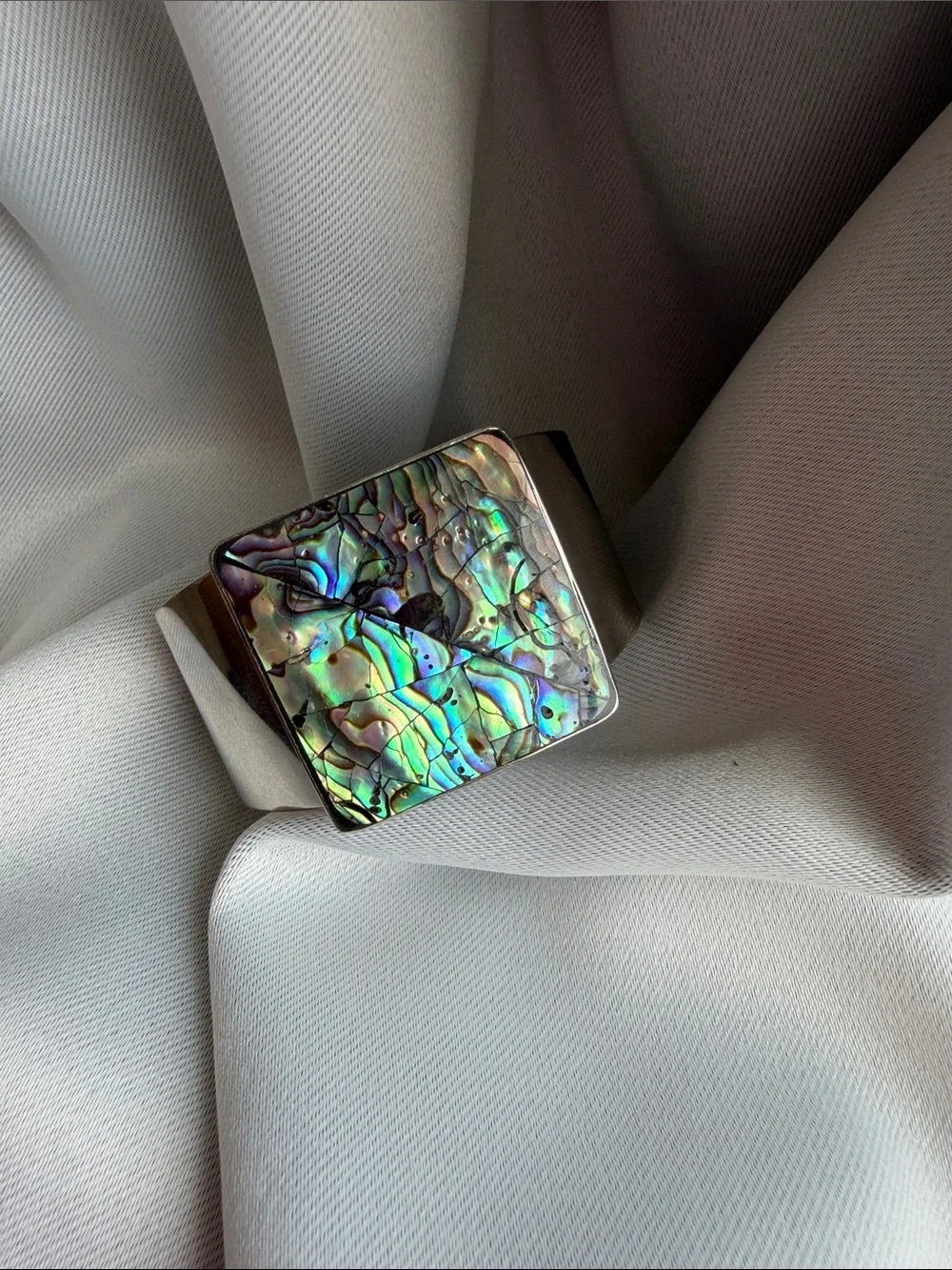 Silver Cuff Smart Bracelet with Abalone Iridescent Face